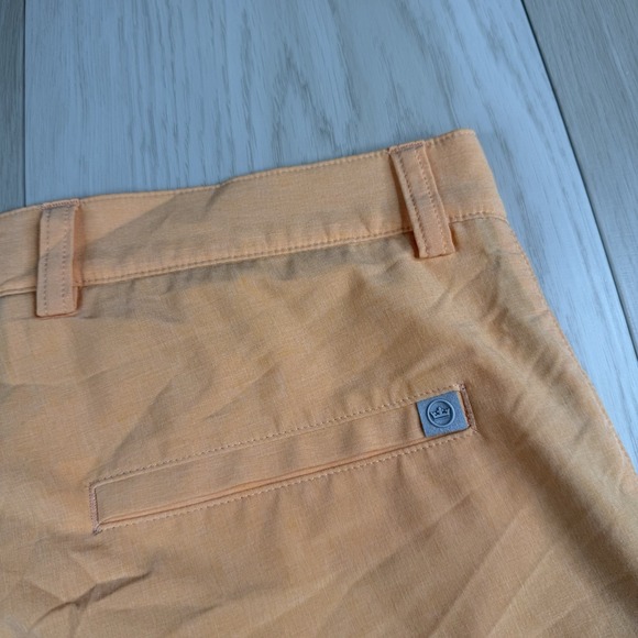 Peter Millar Golf Shackelford Performance Hybrid Short Lightweight Men 32 Orange - Picture 7 of 9